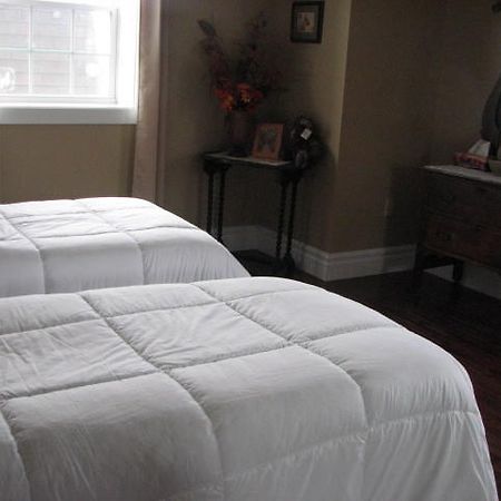 Argyle By The Sea Bed & Breakfast Pubnico Room photo